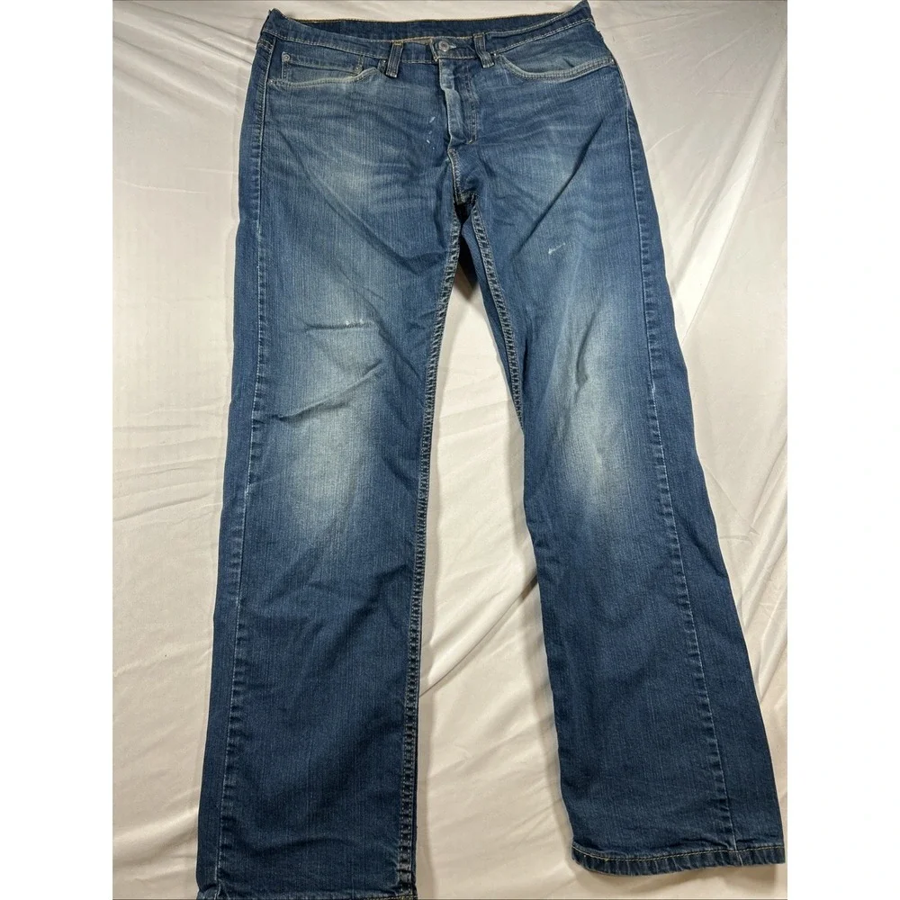 Levi's 505 Jeans Mens 34x32 Blue Medium Wash Straight Denim Zip Fly Distressed